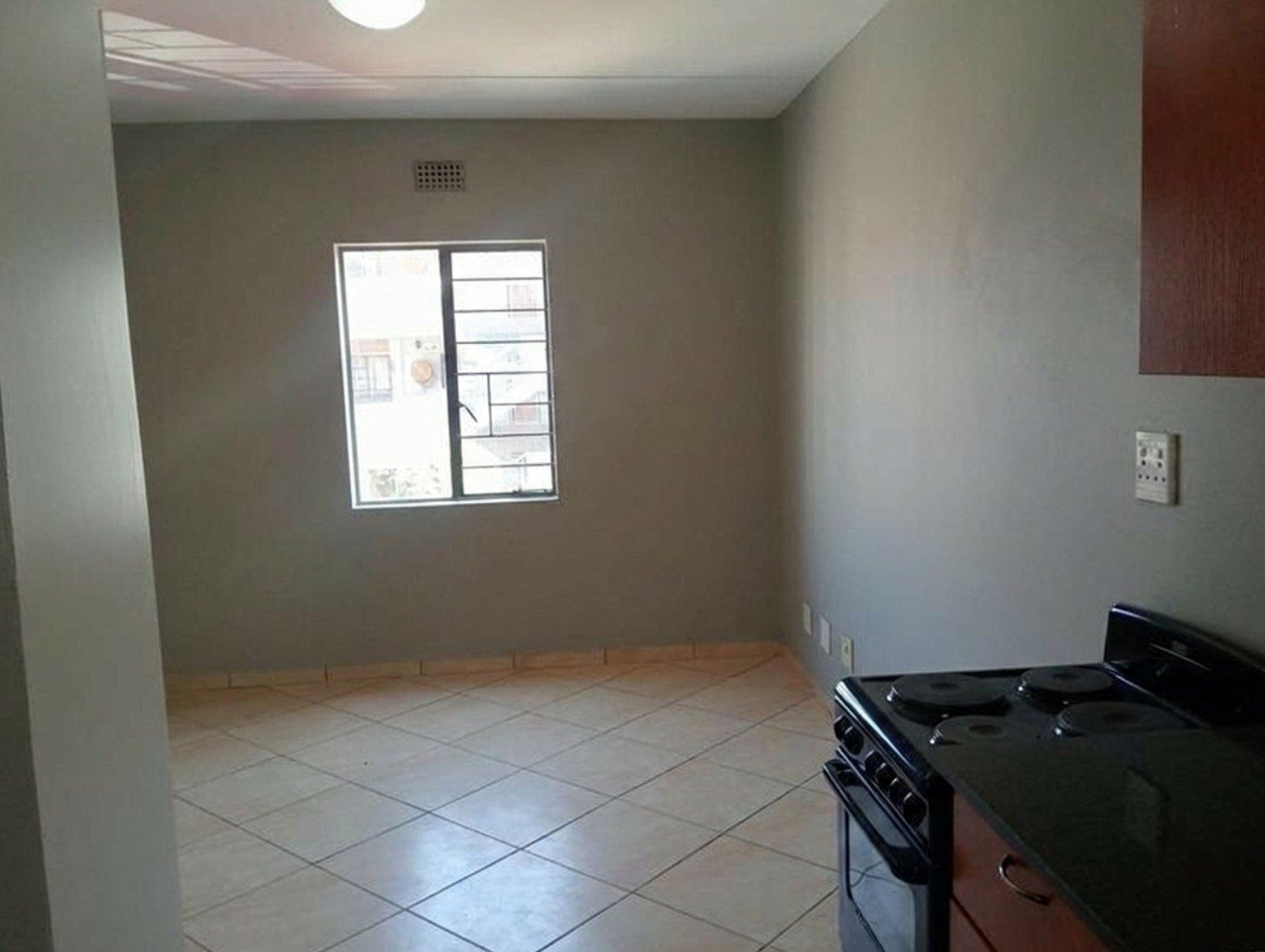 Studio Apartment for sale in Jabulani, Soweto