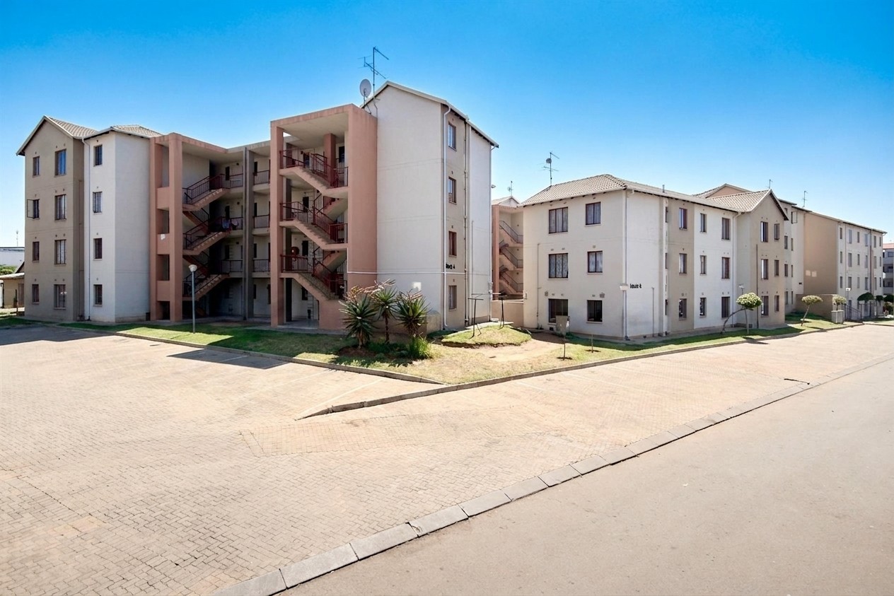 Studio Apartment for sale in Jabulani, Soweto