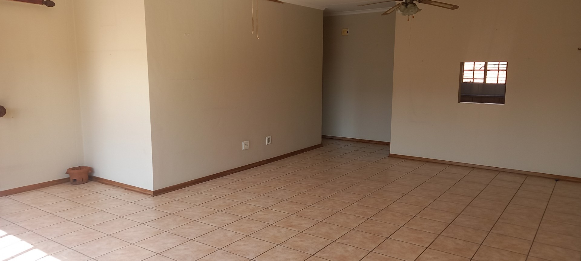 Townhouse for sale in Faerie Glen, Pretoria, 124 m²