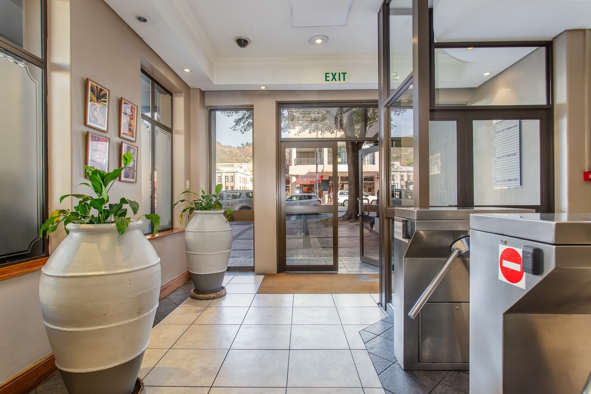 Commercial Office for Sale - 27 m² | Second Floor | The Towers, Paarl 4