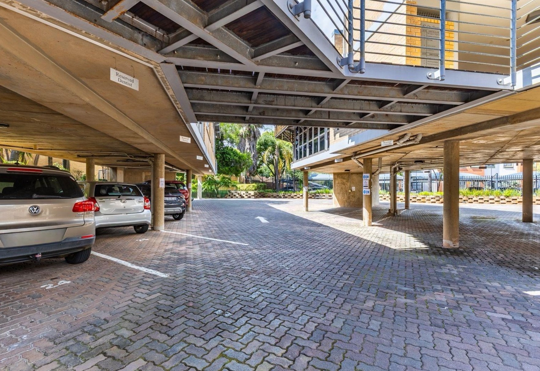 Commercial Property for sale in Lynnwood Glen, Pretoria