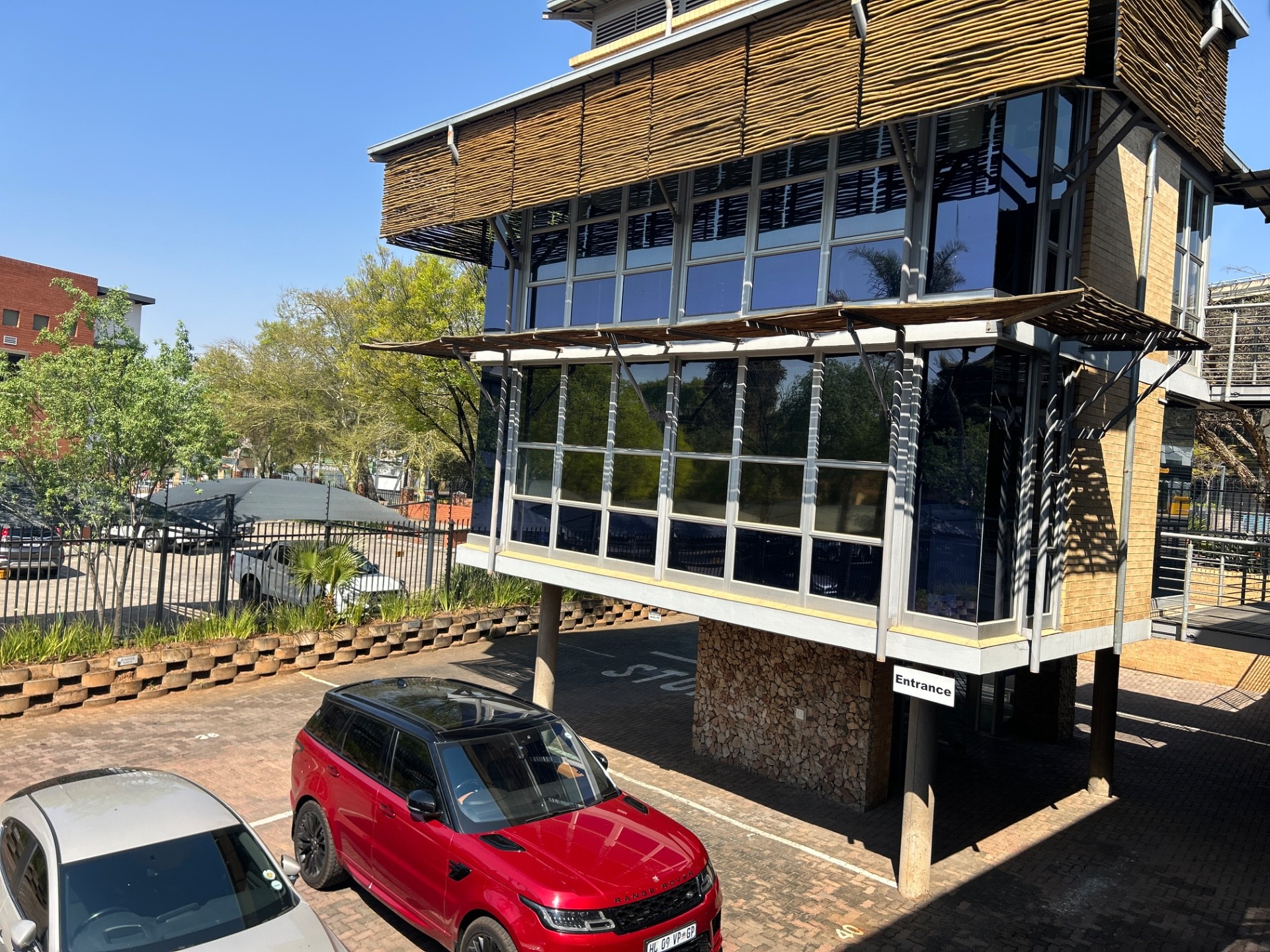 Prime A- Grade Commersial Office Building  (Fully Tenanted)
