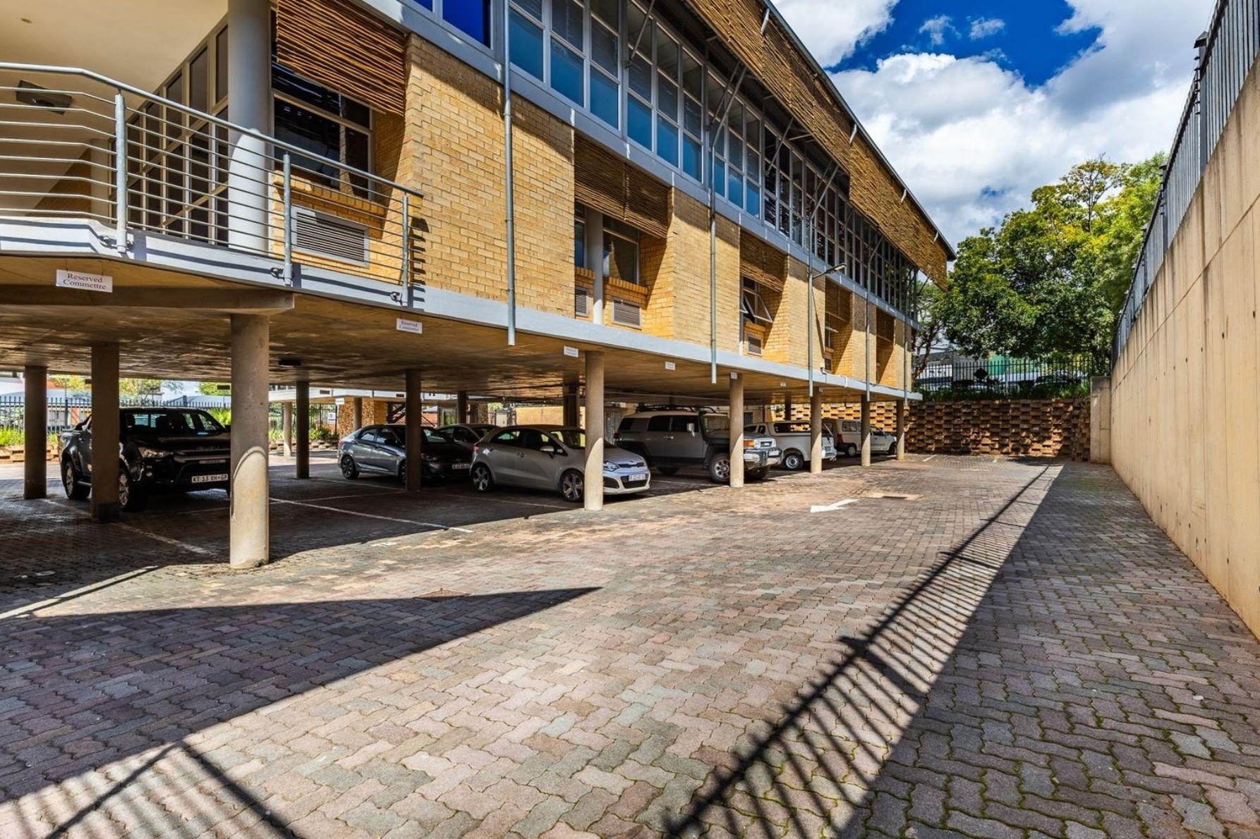 Commercial Property for sale in Lynnwood Glen, Pretoria