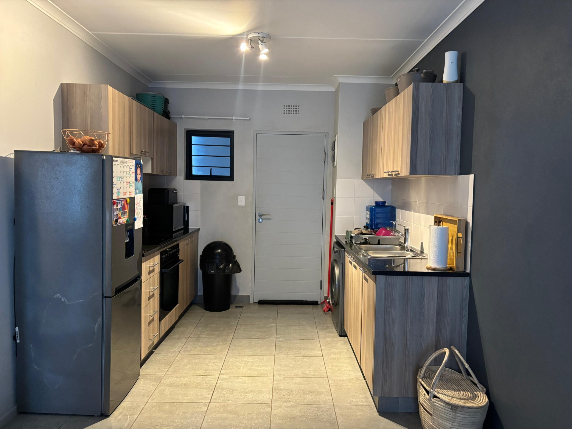 Apartment for rent in Athlone Park, Amanzimtoti, KwaZulu Natal