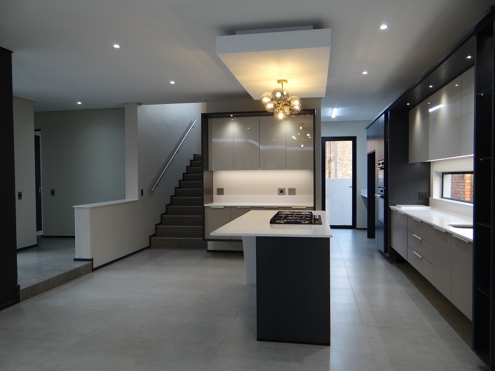 House for sale in Fountainbrook Estate, Midstream Estate, Centurion, 310 m²