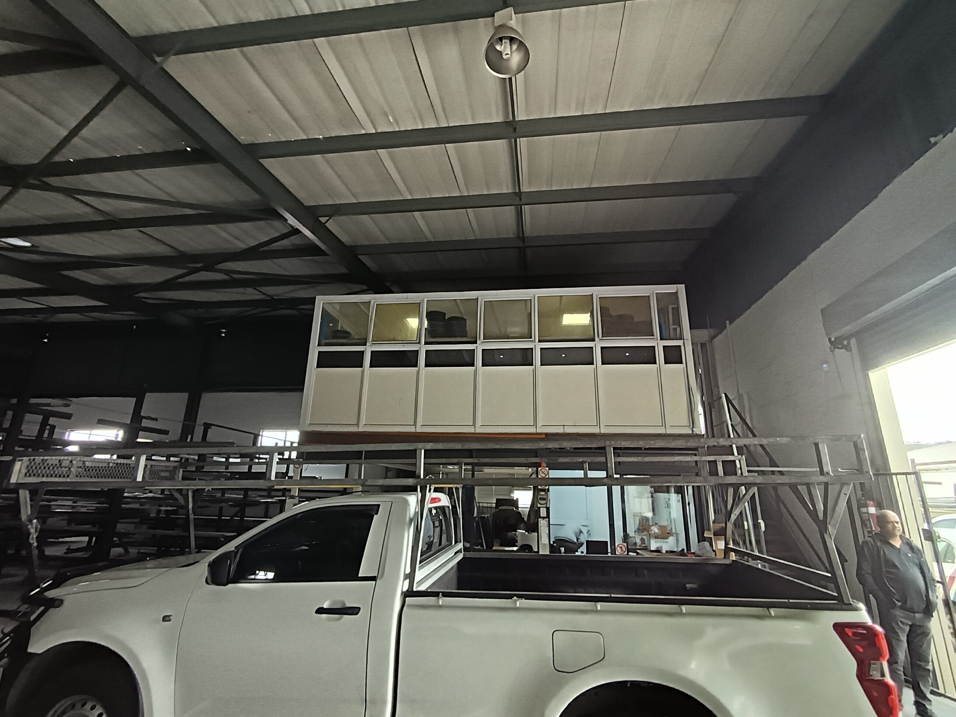 Warehouse for sale in Briardene, Durban, KwaZulu Natal, 711 m²