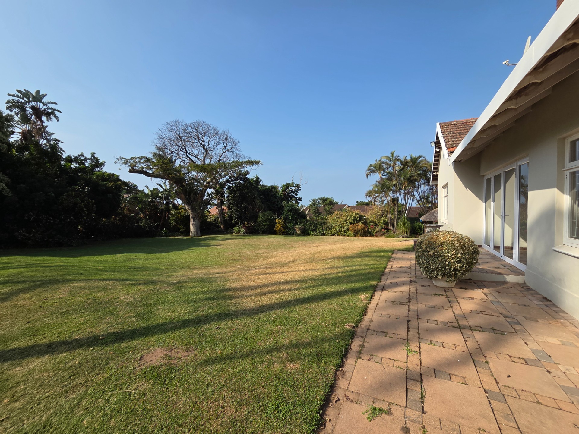 House for sale in Umtentweni, Port Shepstone, KwaZulu Natal, 5180 m²