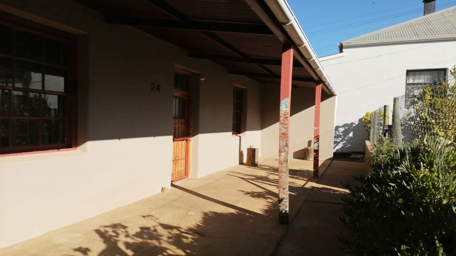 House for sale in Caledon, 250 m²