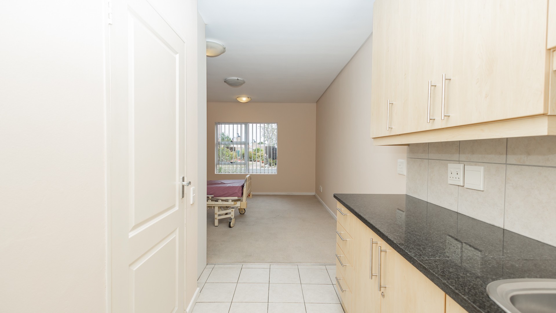 Apartment for rent in Welgelegen, Parow, 32 m²