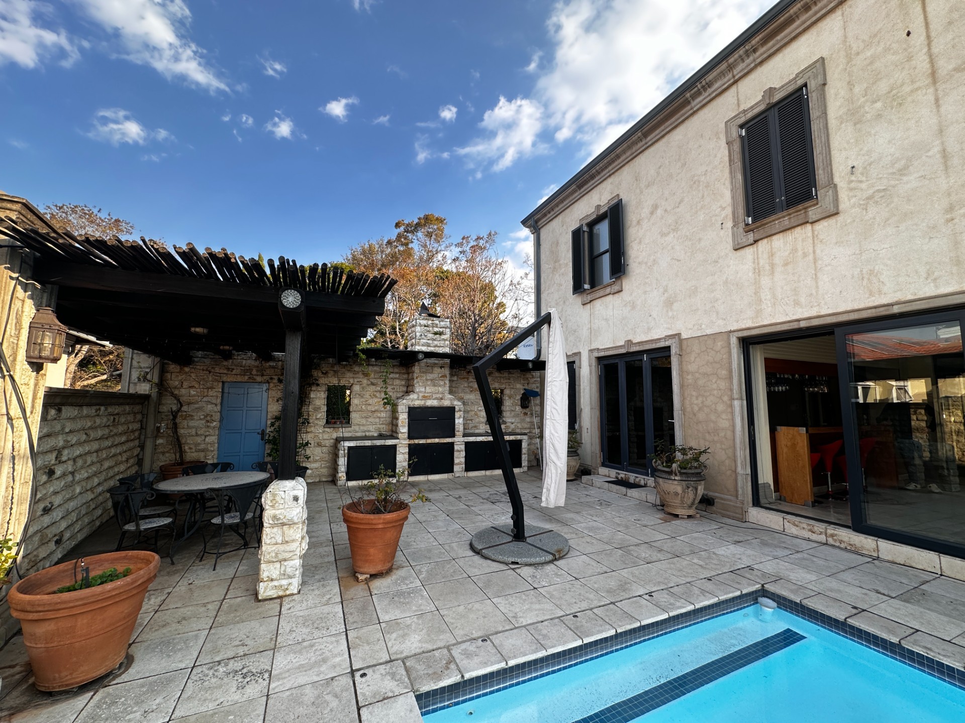 House for sale in Waterkloof Boulevard Estate, Waterkloof Ridge, Pretoria, 1251 m²