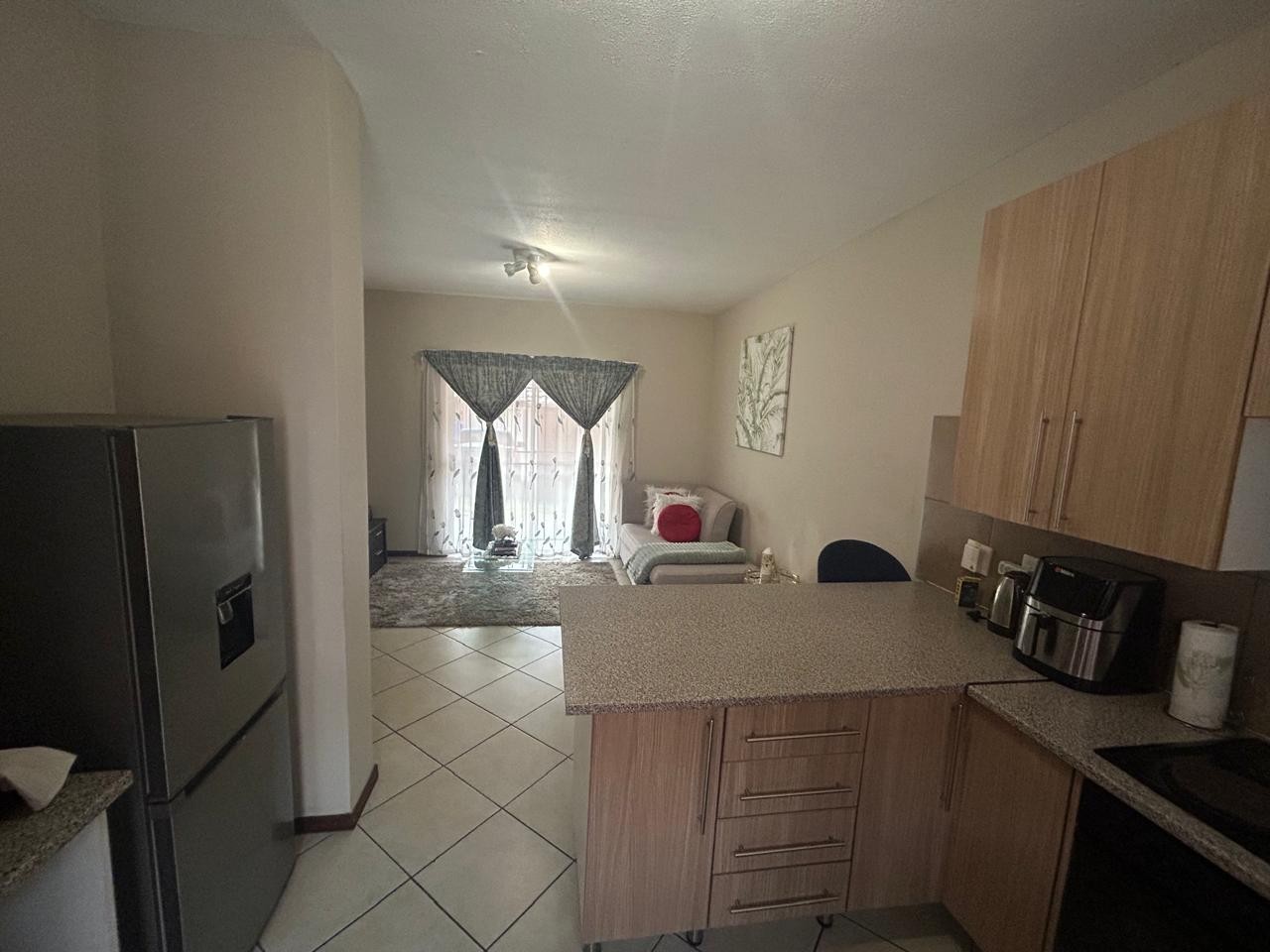 Apartment for rent in Stone Ridge, Monavoni, Centurion, 137 BURGUNDY, Stone Gate, 6673 Ridge Close, Monavoni EXT 14, Stone Ridge, Monavoni, Centurion, Gauteng, 75 m²