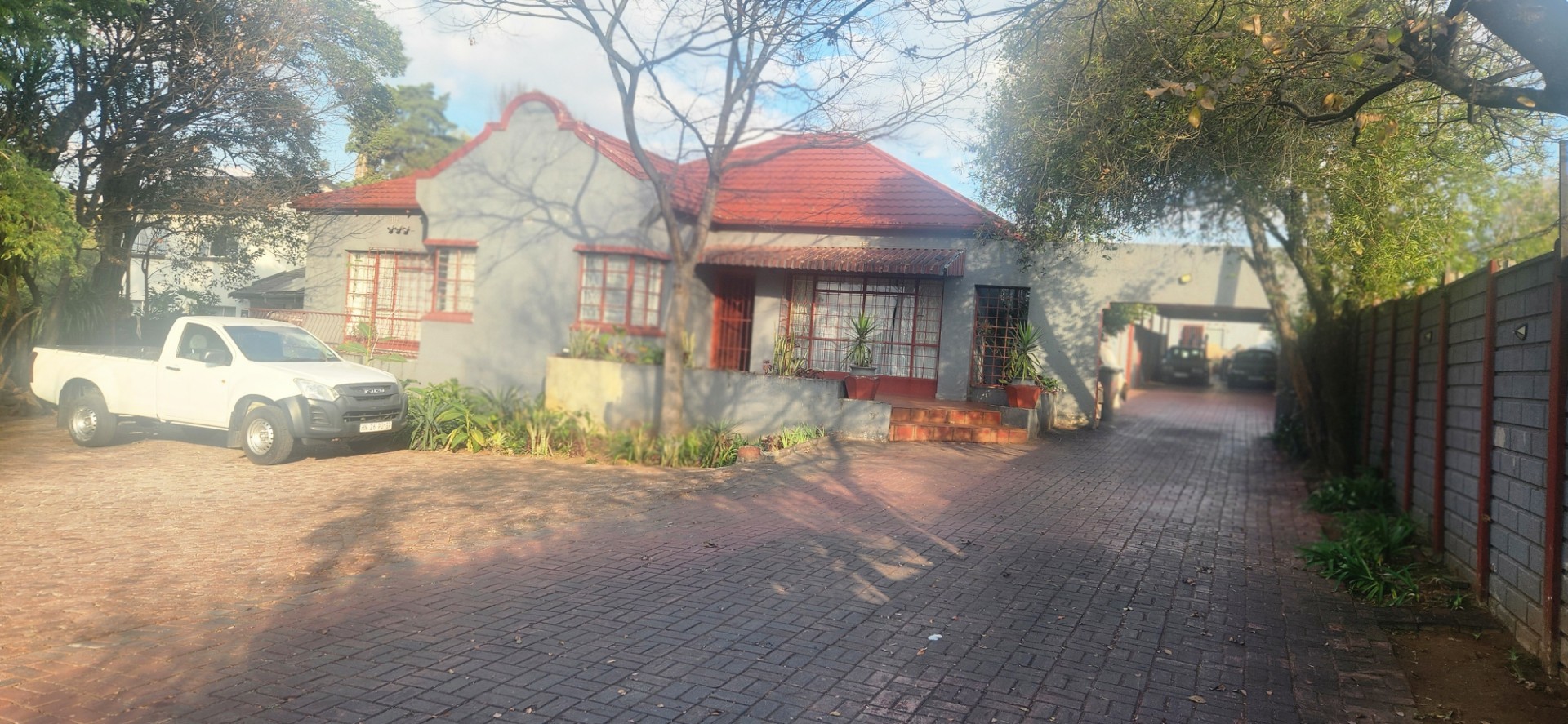 An Ideal Family House For Opulence Living in Bramley, Johannesburg