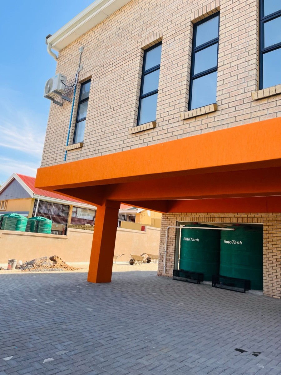 Office for rent in Butterworth, 1000 m²