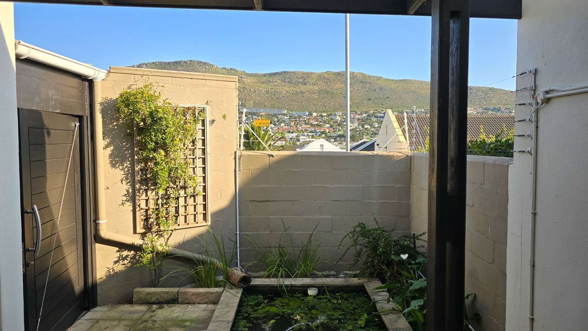 Modern Dual-Living Family Sanctuary 3