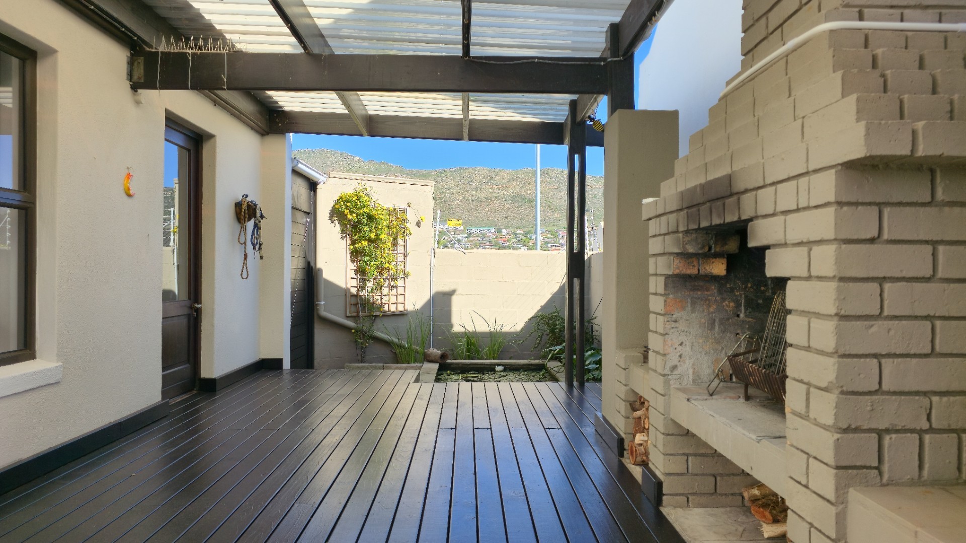 Dual Living for sale in Fish Hoek, 19 Plane Crescent, Fish Hoek, Western Cape, 215 m²