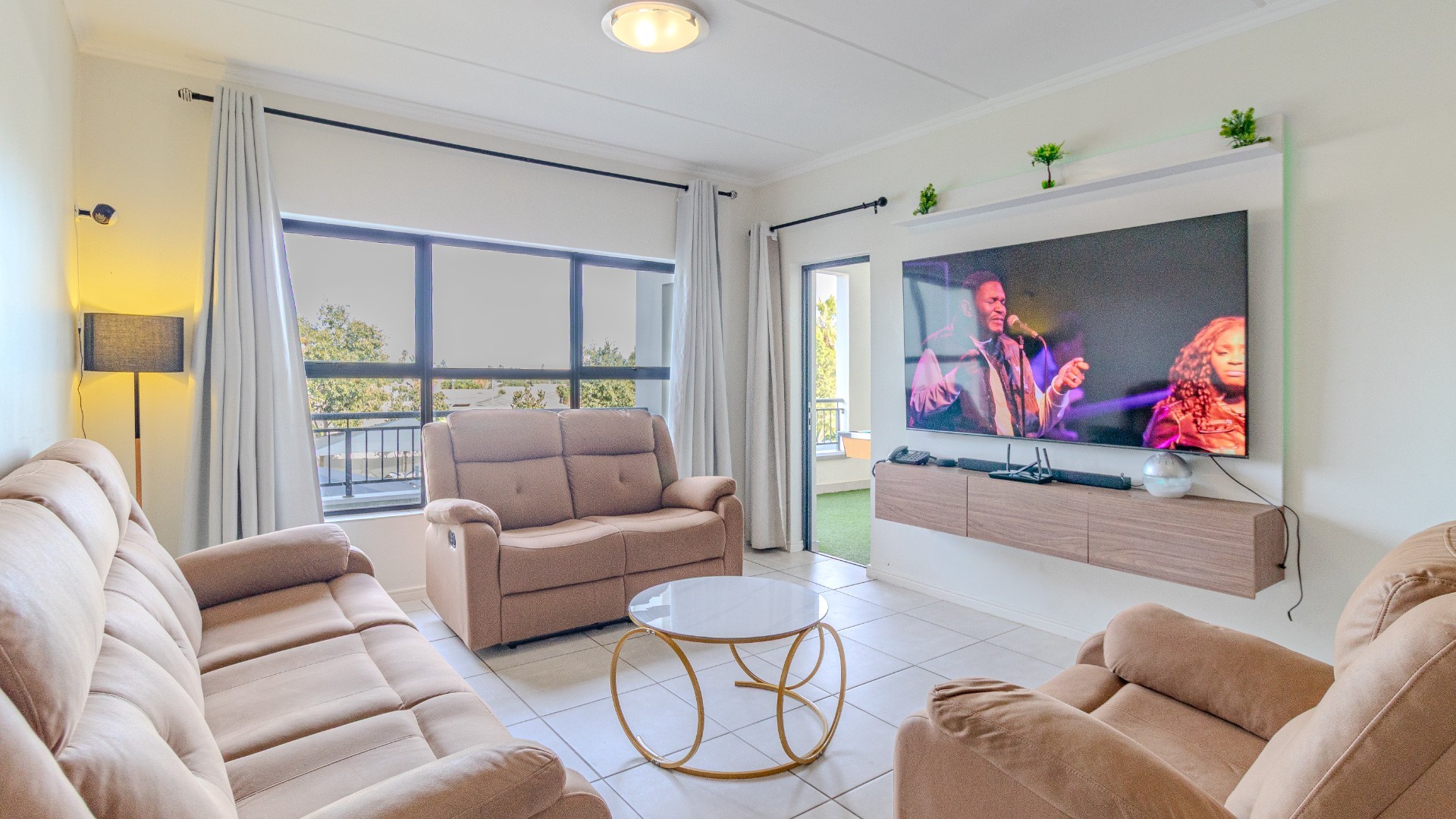 Semi Furnished Two Bedroom Apartment To Rent in De Zicht Estate, Richwood