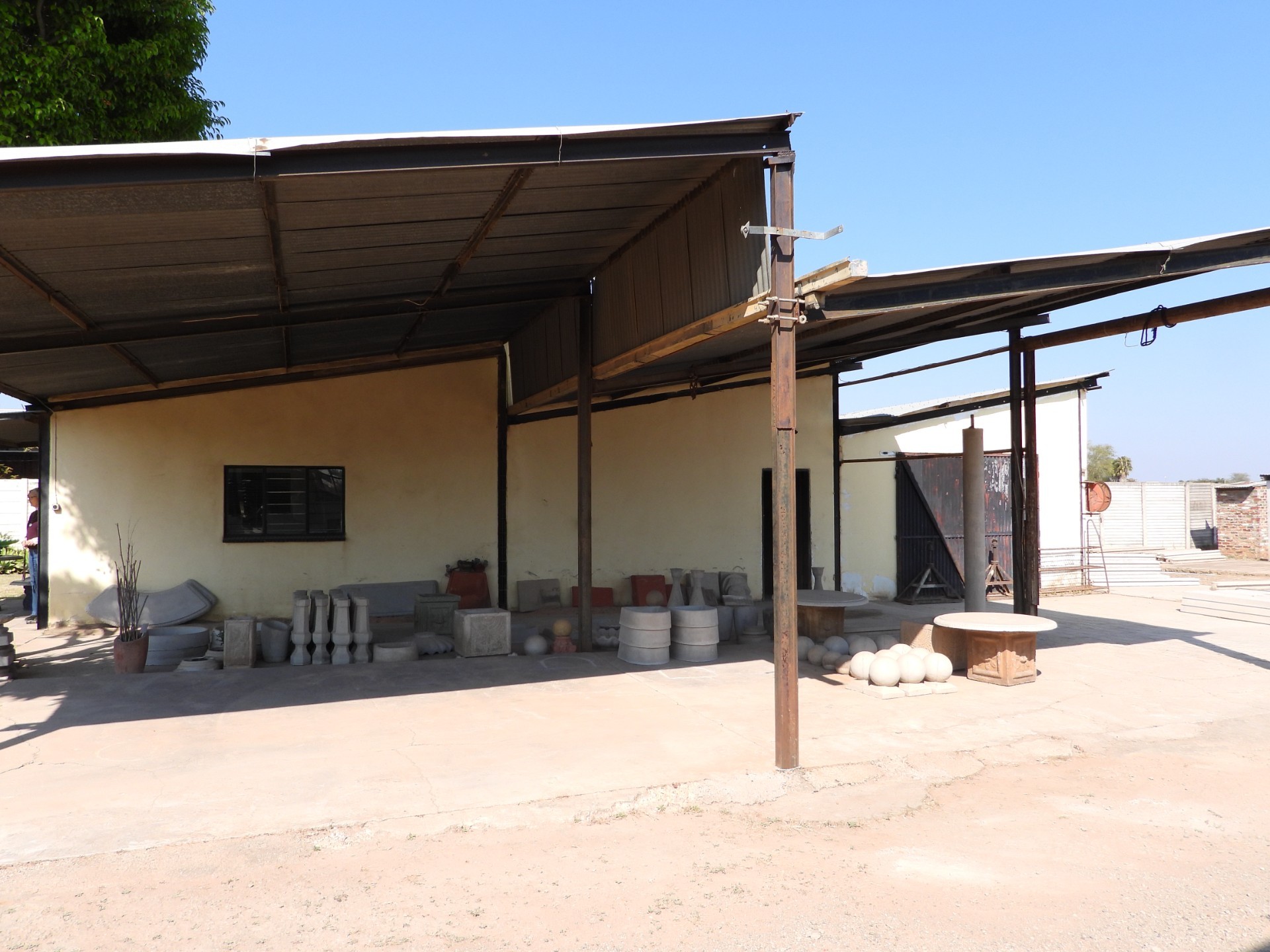 House for sale in Bela Bela, 2615 m²