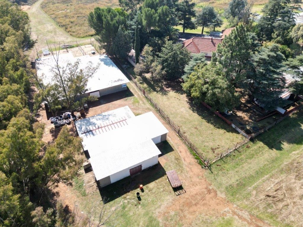 Small Holding for sale in Hartzenbergfontein, Walkerville, 85653 m²