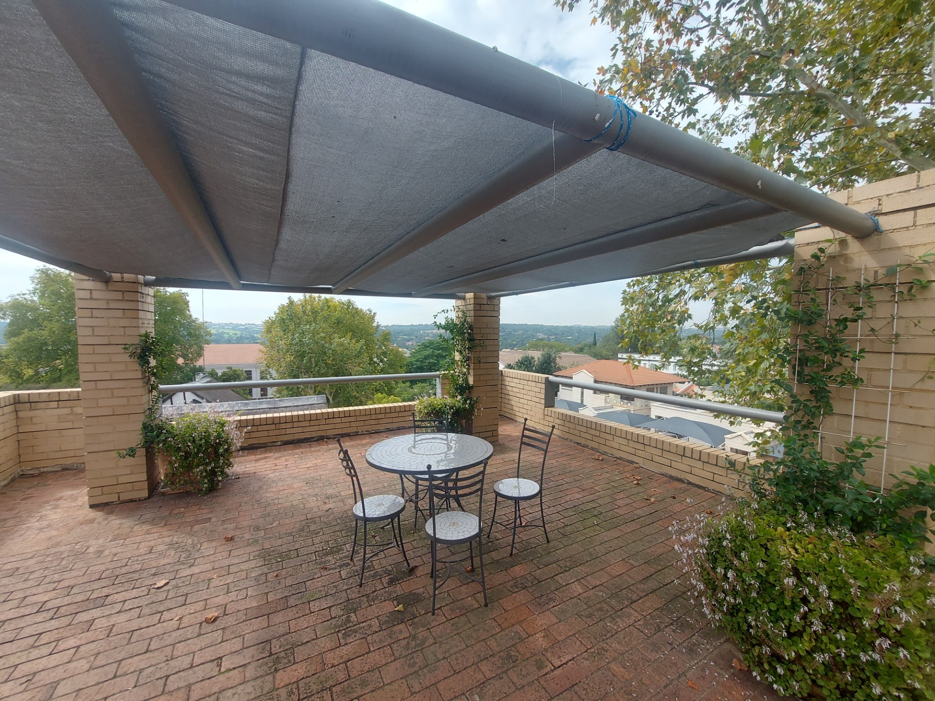 Office for sale in Rivonia, Sandton, 119 m²