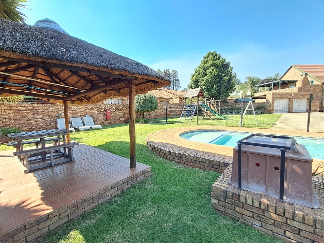 Apartment for sale in Die Hoewes, Centurion, 137 m²