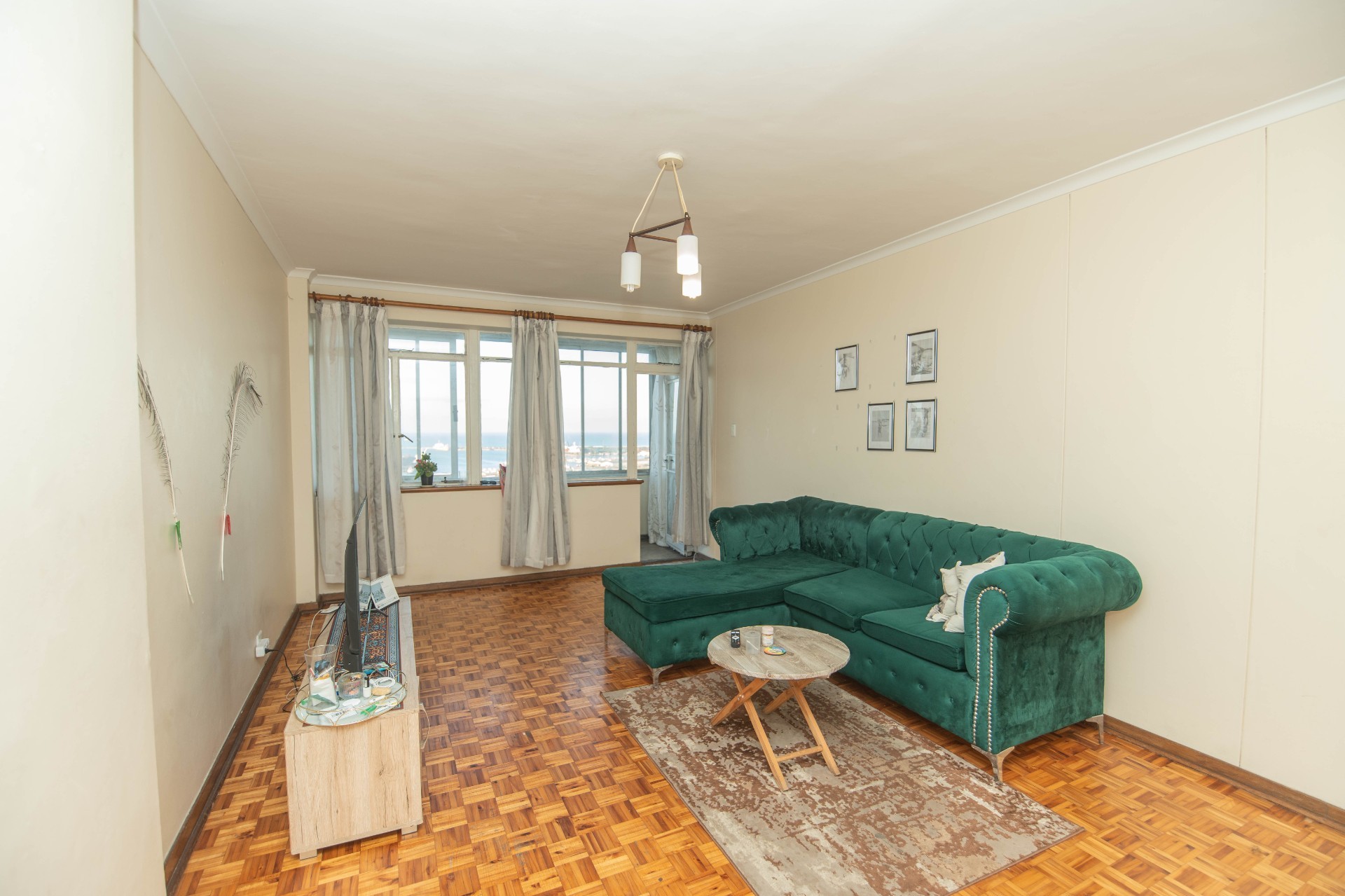 Apartment for sale in Port Elizabeth Central, Port Elizabeth, 74 m²