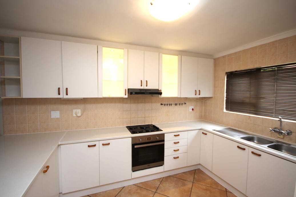 House For Sale in Sonstraal East, Durbanville