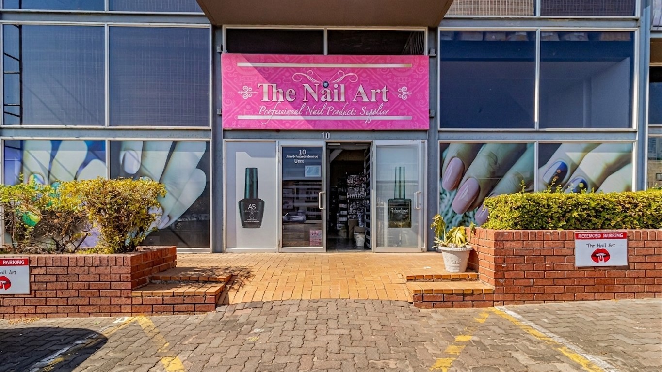 Commercial Property for sale in North Riding, Randburg, 244 m²