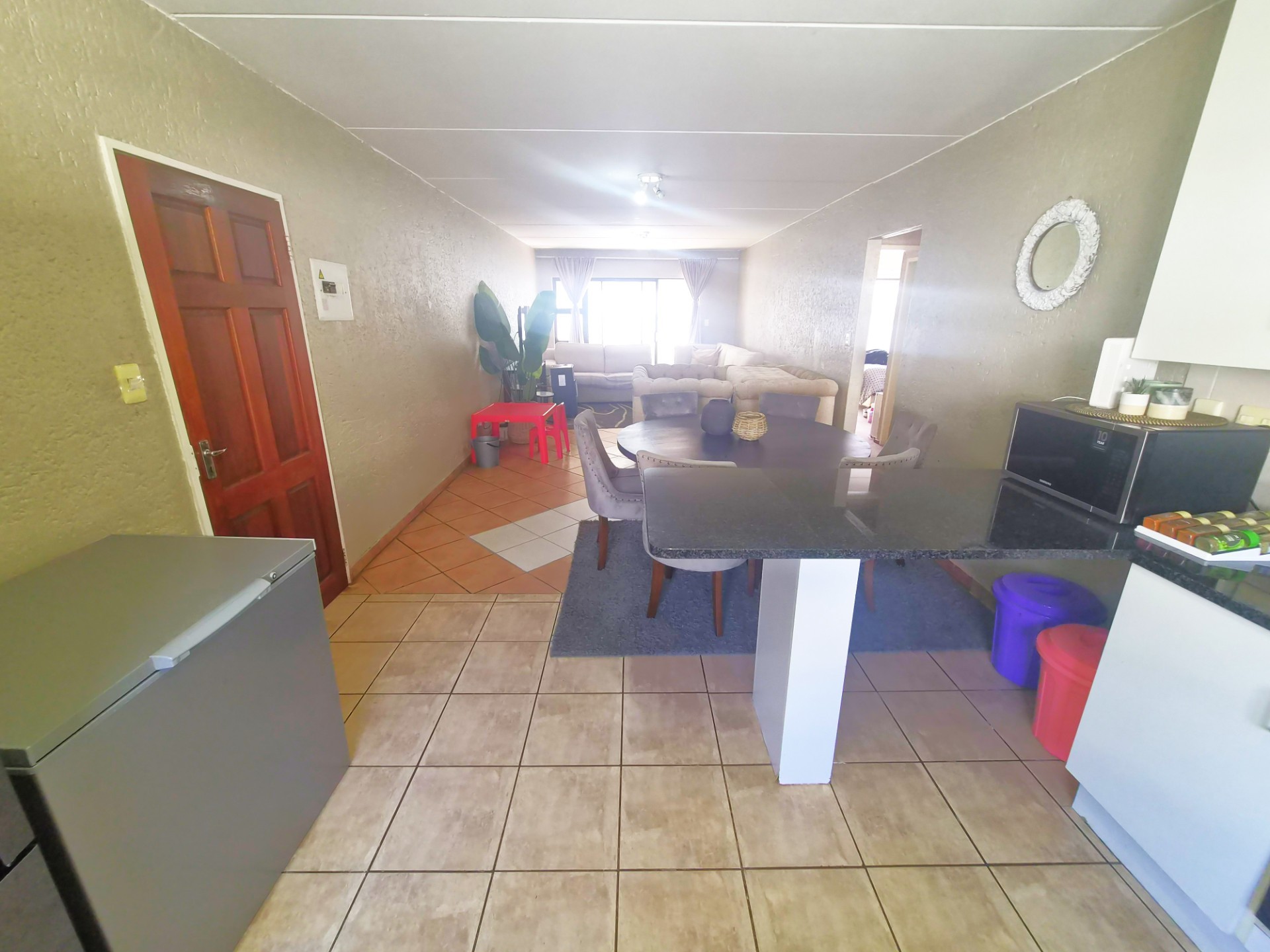 Apartment for sale in Sunninghill, Sandton, 96 m²