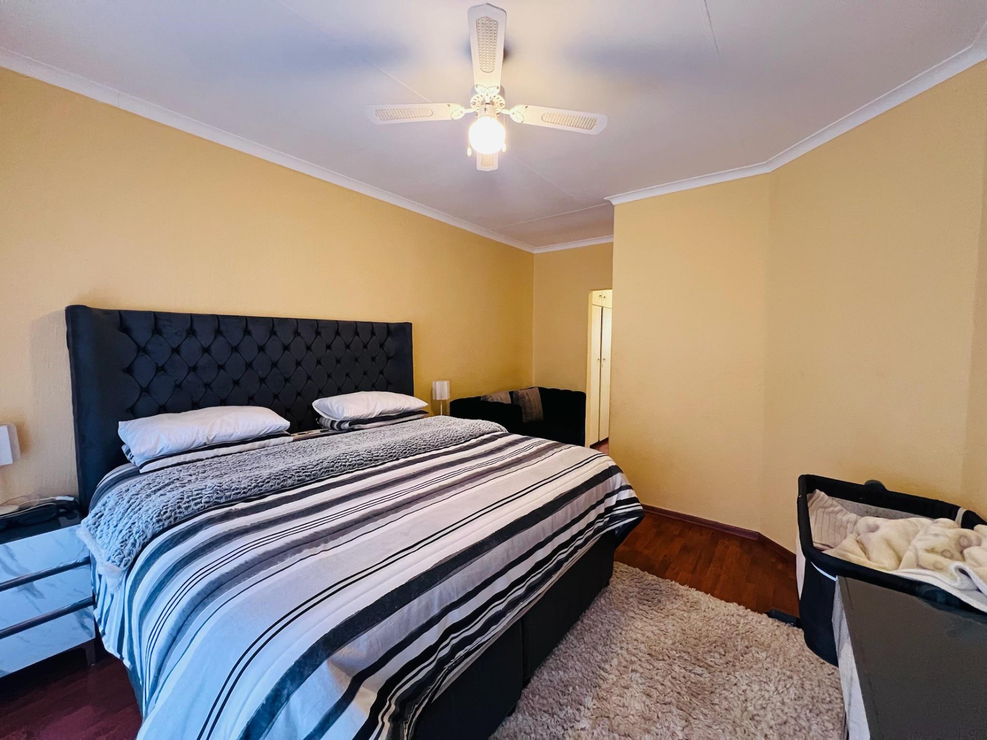 Apartment For Sale in Windsor East Windsor Randburg Gauteng