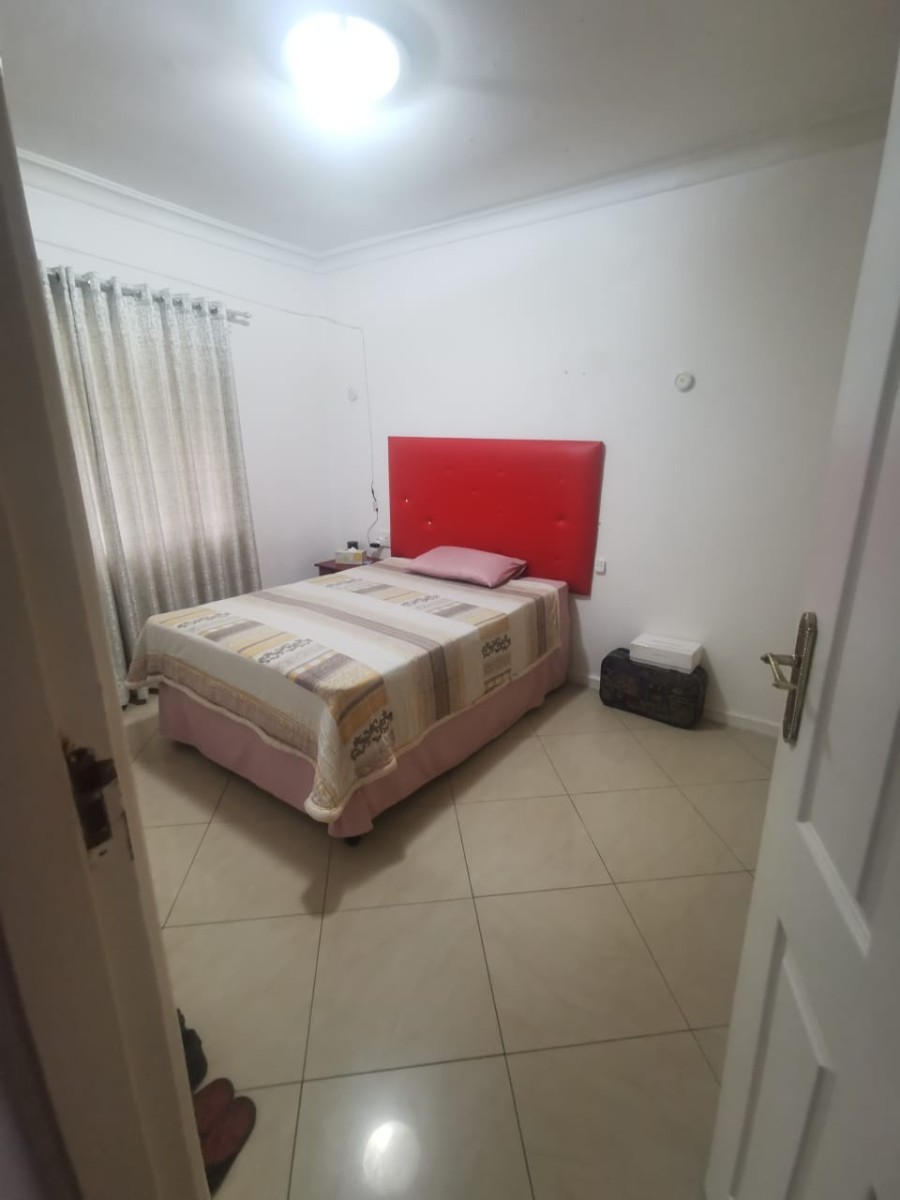 Apartment for sale in Morningside, Durban, KwaZulu Natal, 68 m²