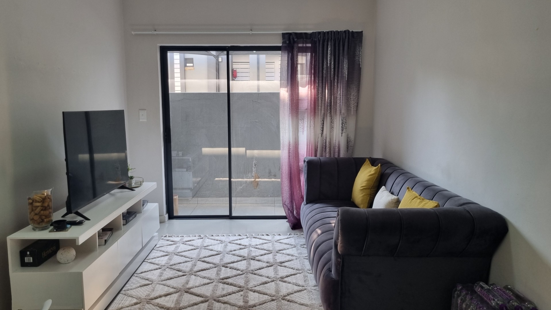Apartment for sale in Halfway Gardens, Midrand, 46 m²
