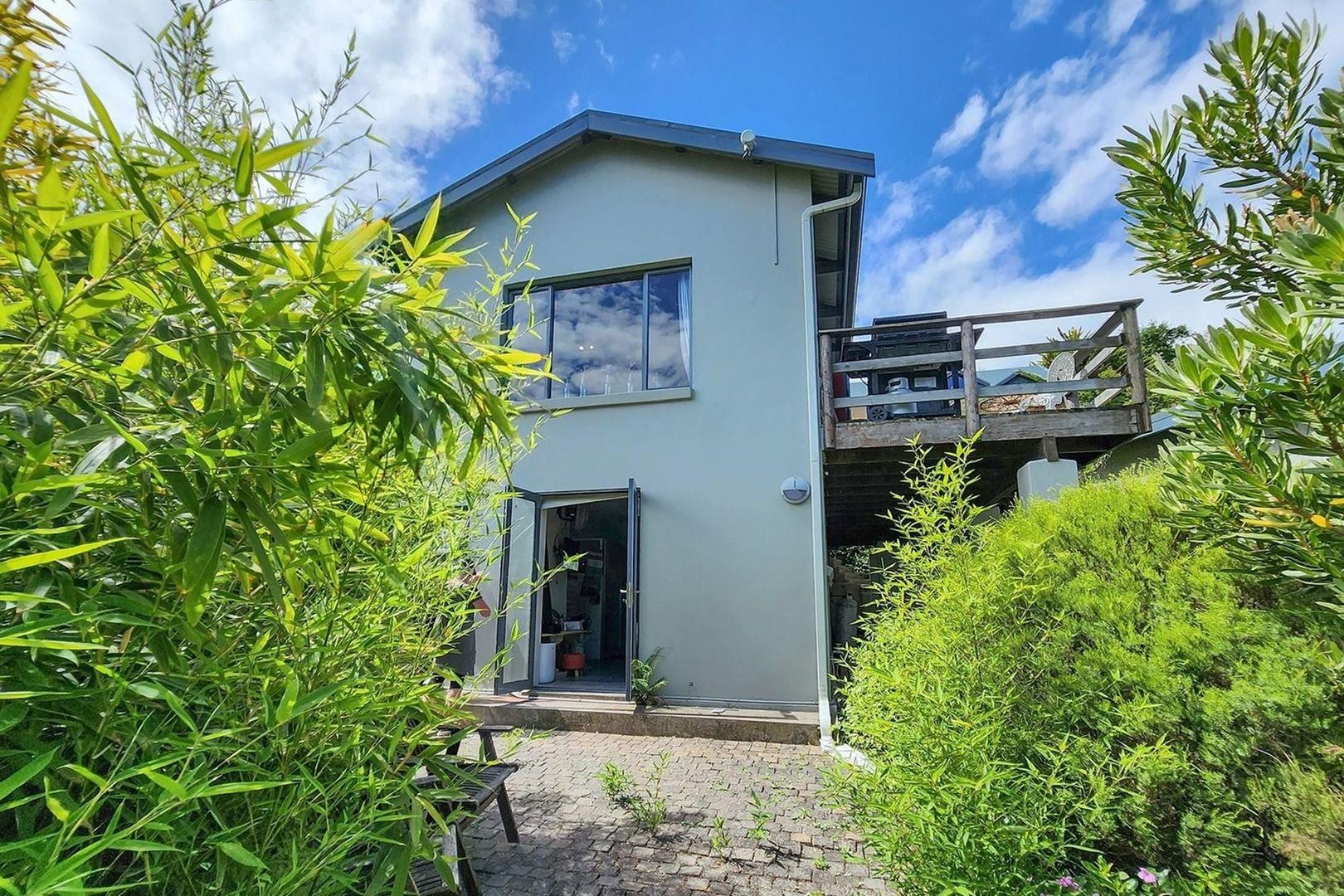 Apartment for rent in Paradise, Knysna, 90 m²