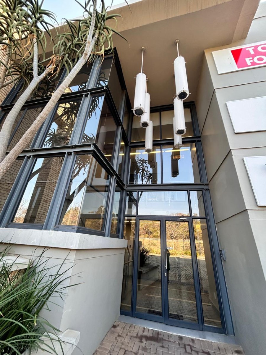 Commercial Property for sale in Equestria, Pretoria, 856 m²