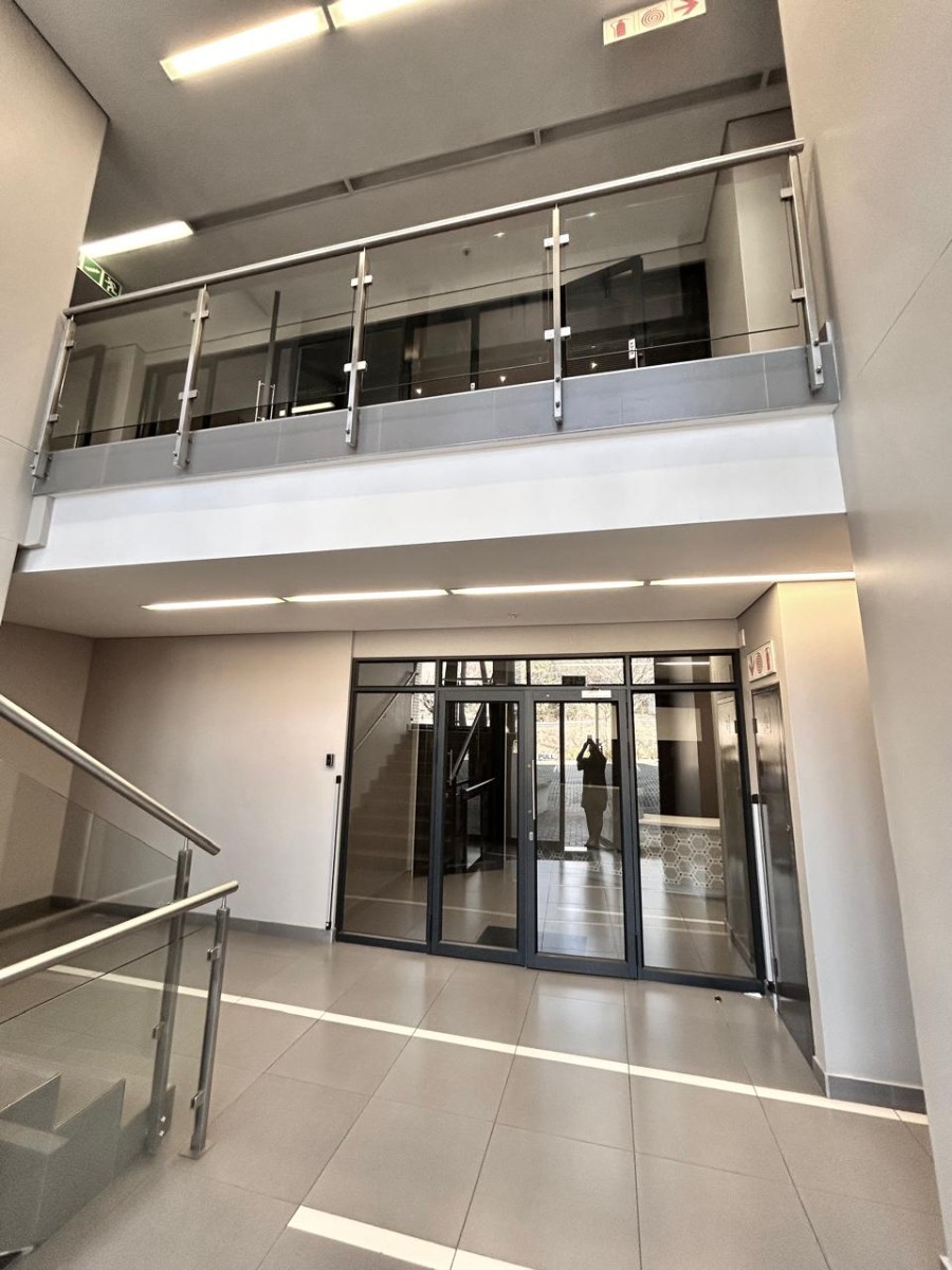 Commercial Property for sale in Equestria, Pretoria, 856 m²