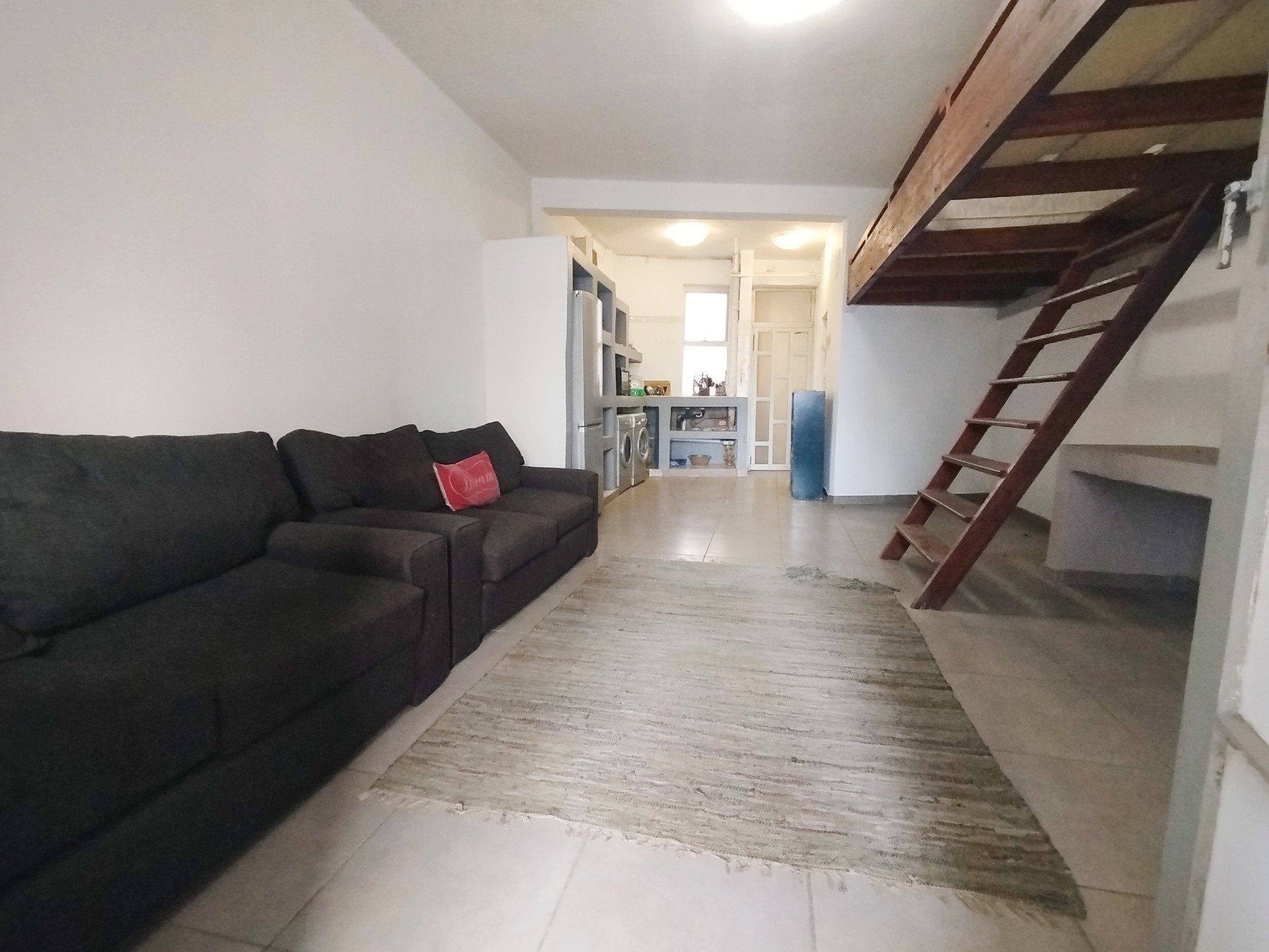 Apartment for sale in South Beach, Durban, KwaZulu Natal, 6 (1st floor), Oxford House, 77 Gillespie Street, South Beach, Durban, KwaZulu Natal, 48 m²