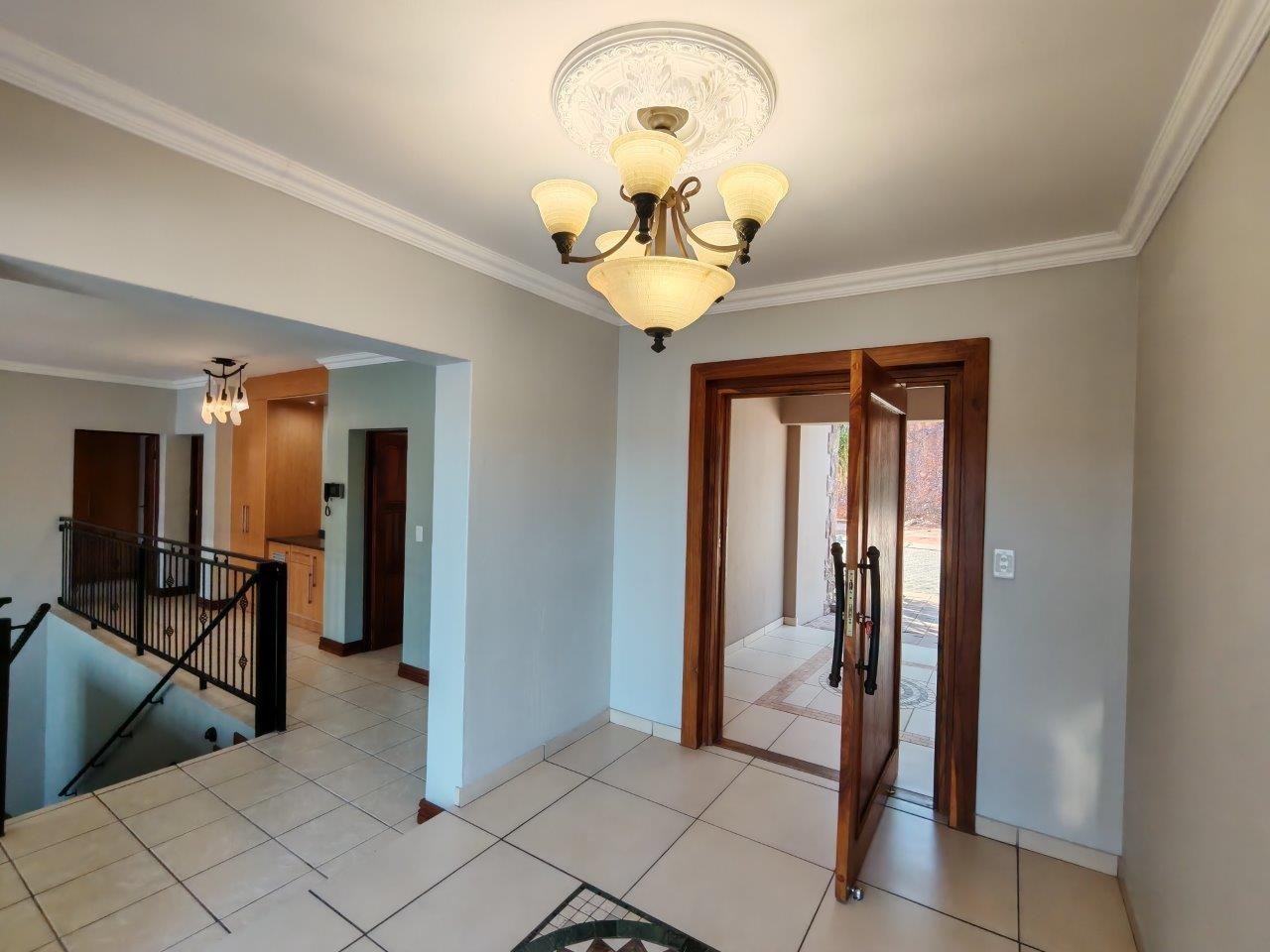 House for sale in Fish Eagle Estate, Bela Bela, 700 m²