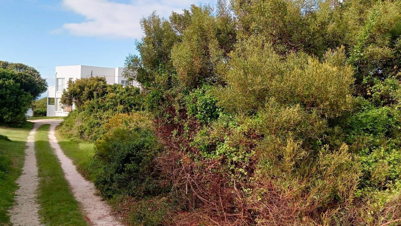 788m² Vacant Stand for Sale in Paradise Beach, Jeffreys Bay - Walk to the Beach