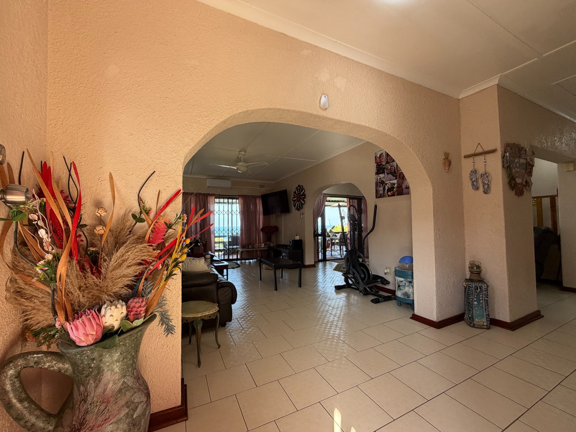 House for sale in Ramsgate, Margate, KwaZulu Natal, 1226 m²