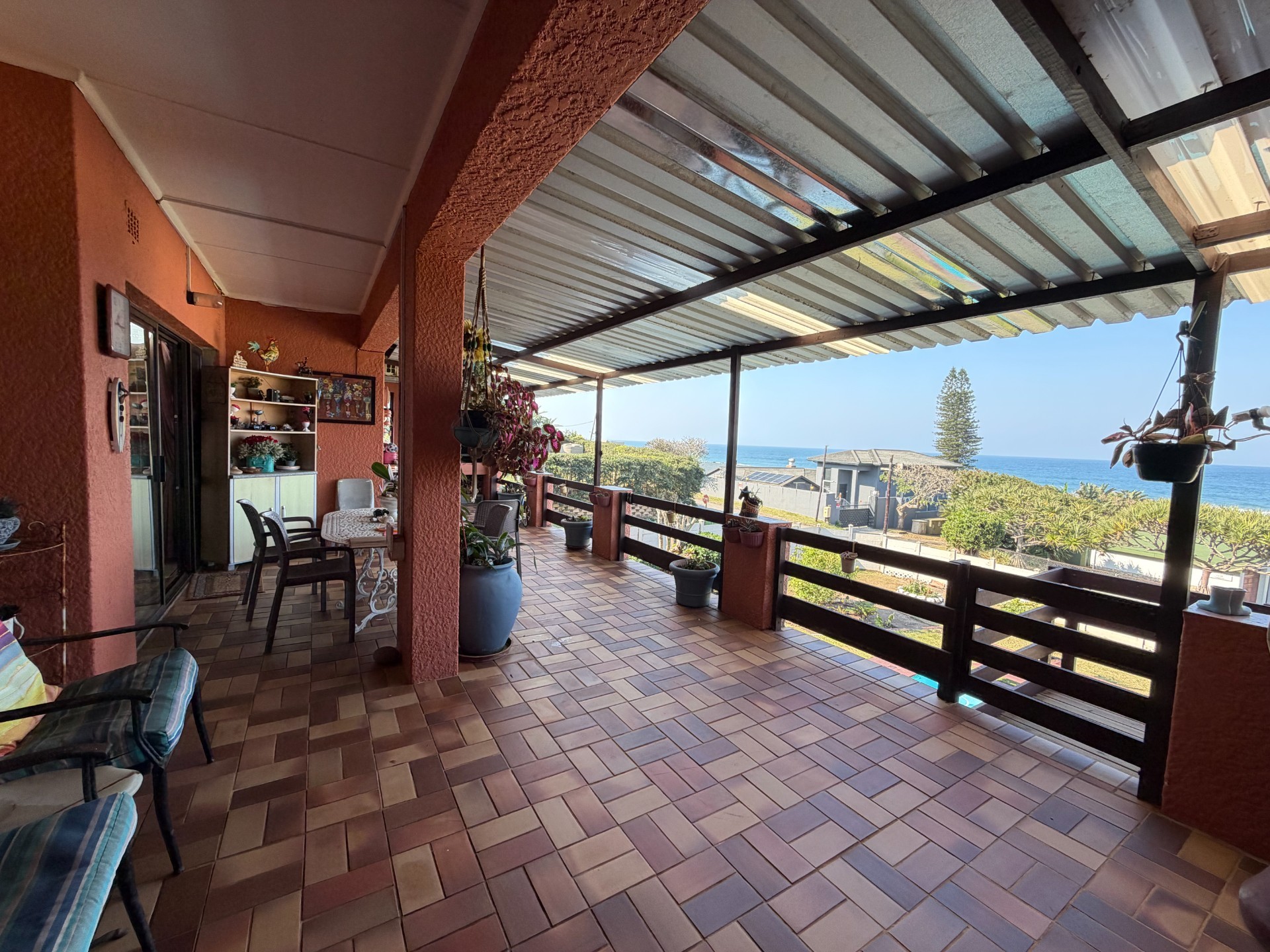 House for sale in Ramsgate, Margate, KwaZulu Natal, 1226 m²