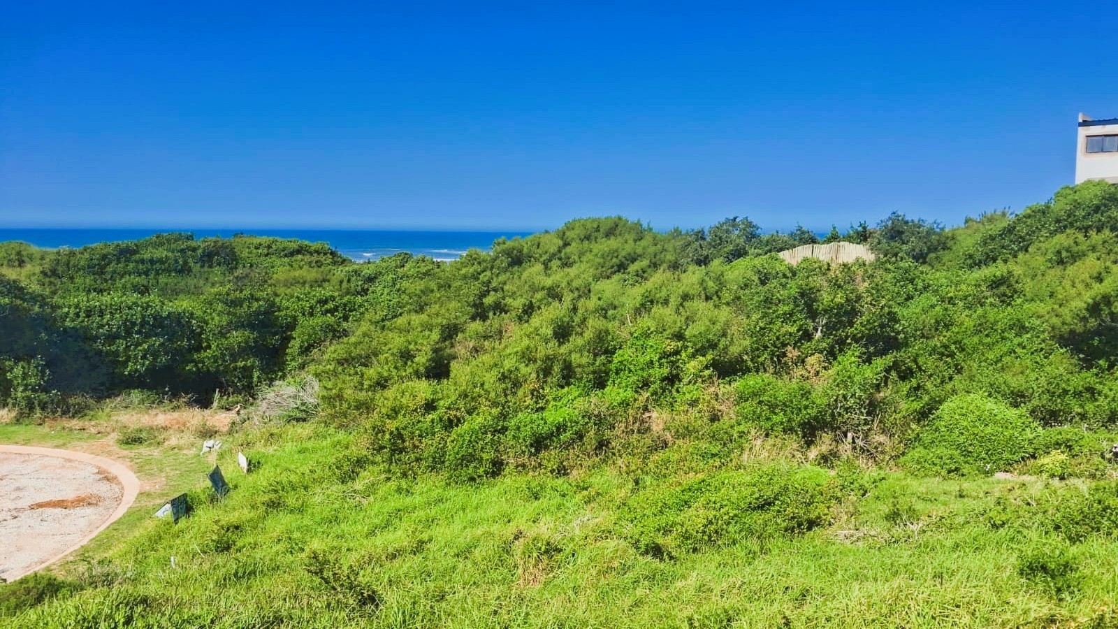 Vacant Land for sale in Paradise Beach, Jeffreys Bay, 797 m²