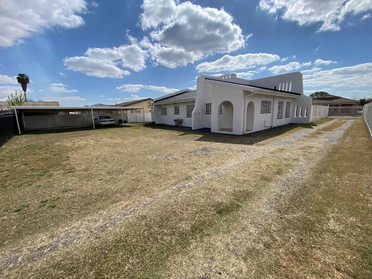 House for sale in Leonardsville, Ladysmith, KwaZulu Natal, 884 m²