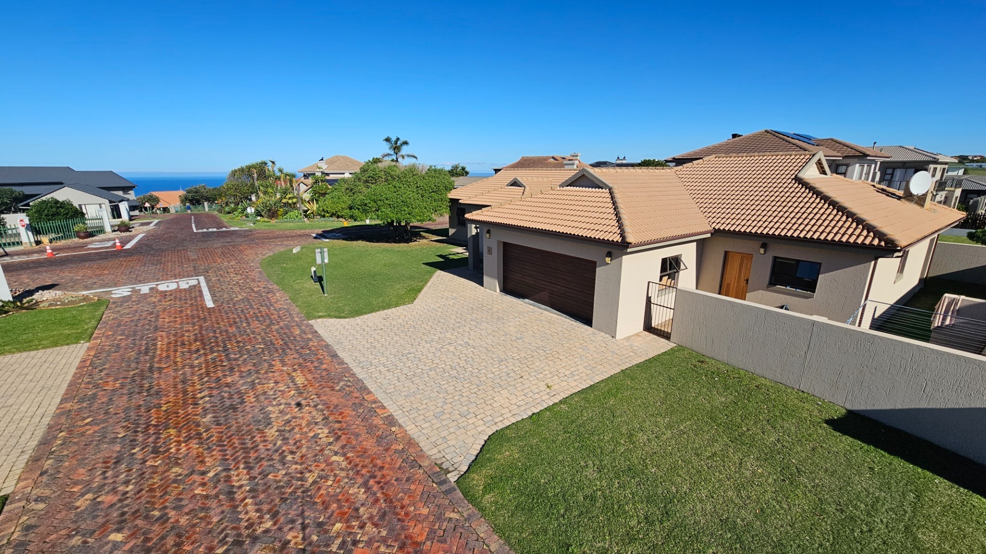 House for sale in Mossel Bay Golf Estate, Mossel Bay, 297 m²