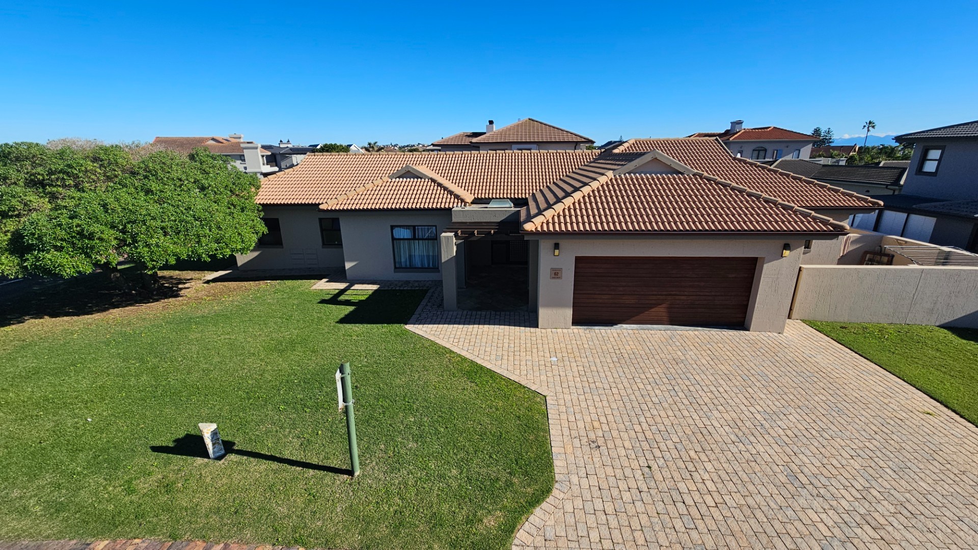House for sale in Mossel Bay Golf Estate, Mossel Bay, 297 m²