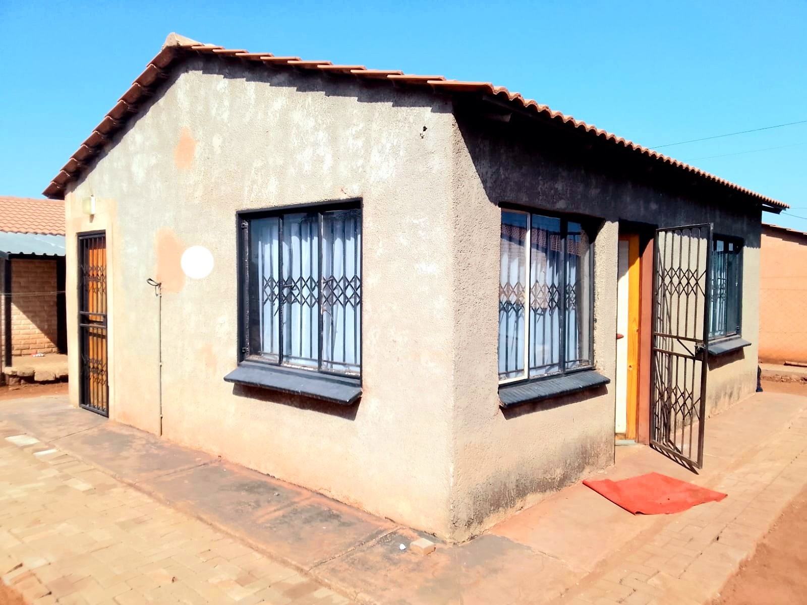 House for sale in Ga-rankuwa, 65 m²