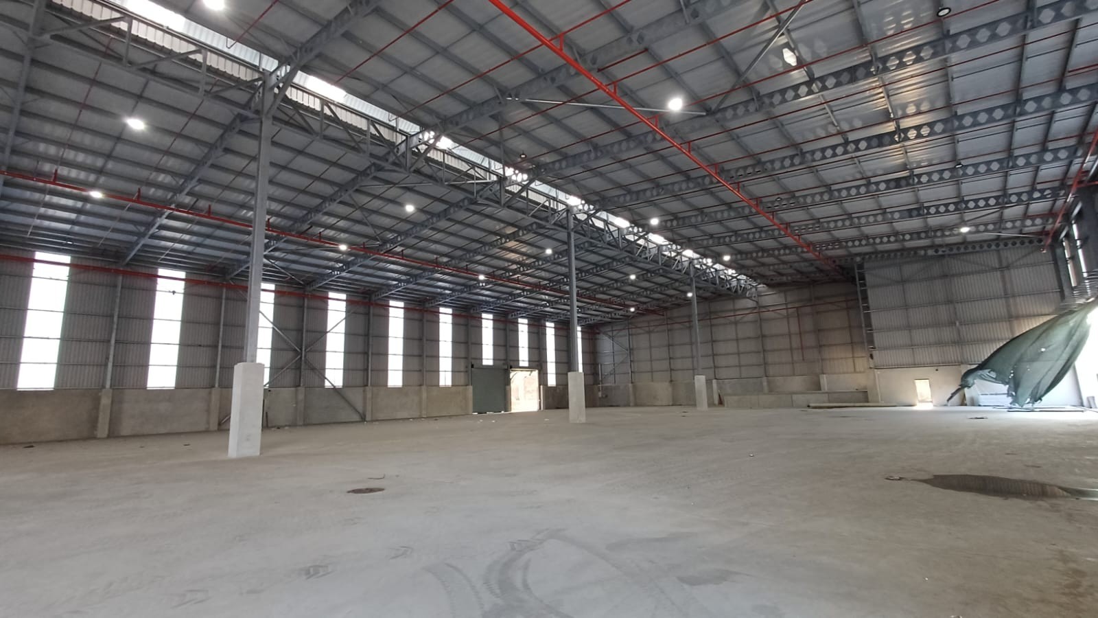 Warehouse for rent in Merebank East, Bluff, Durban, KwaZulu Natal, 4436 m²