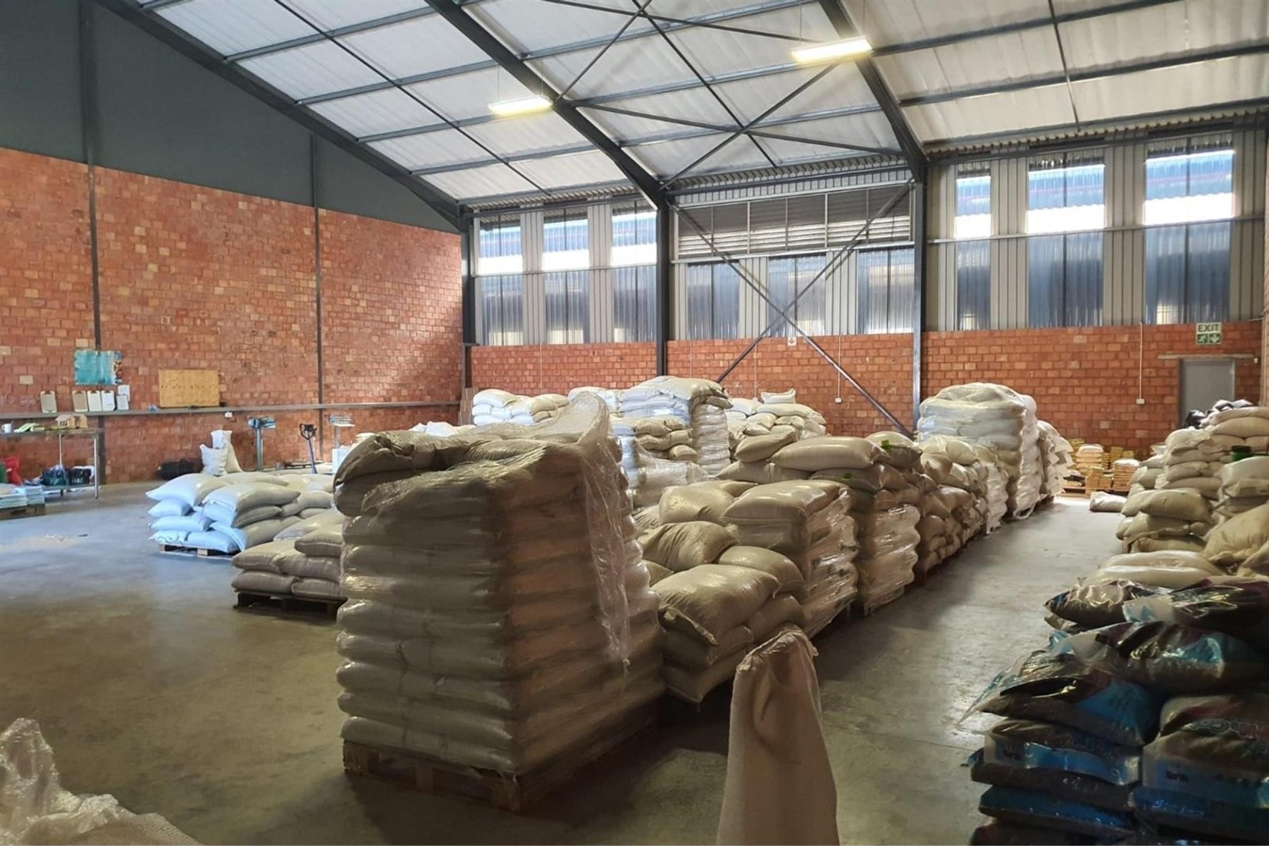 Warehouse To Rent in Greenbushes Industrial Park, Greenbushes, Port Elizabeth 3