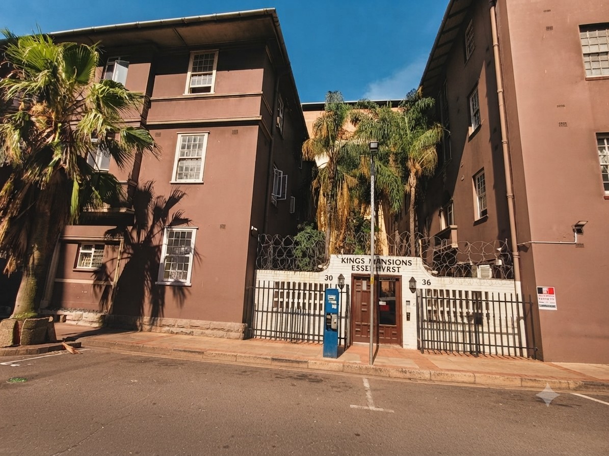 Cosy Colonial 1 Bedroom Apartment in Durban Central For Sale 2
