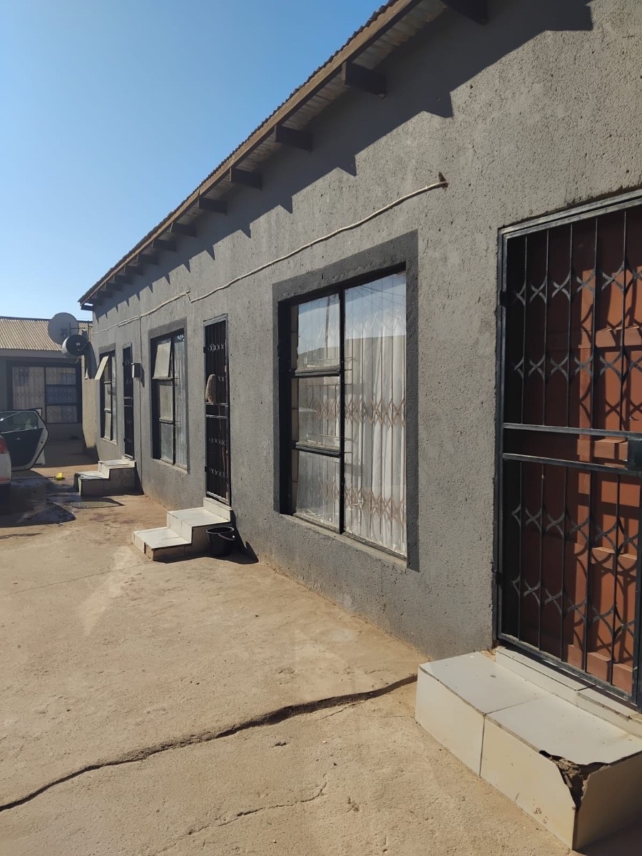 Room To Rent in Msholozi, White River