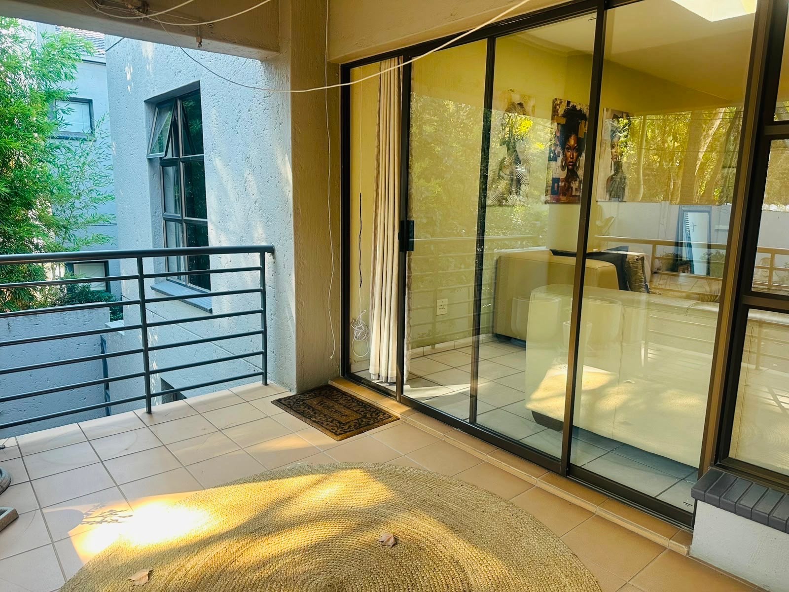 Apartment for rent in Hyde Park, Sandton, 101 m²