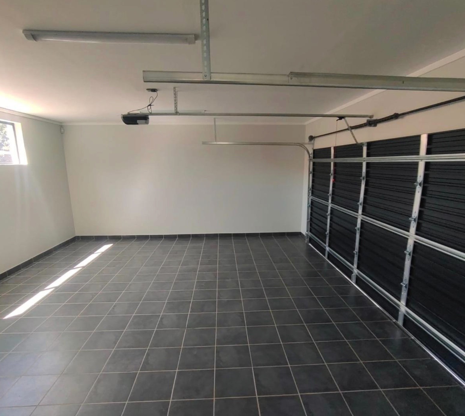 Townhouse for sale in Waterkloof Ridge, Pretoria